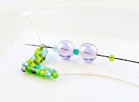 My Heart bracelet - add 1 seed bead, 1 druk bead, 1 seed bead, 1 druk bead, 1 seed bead and connect with other side
